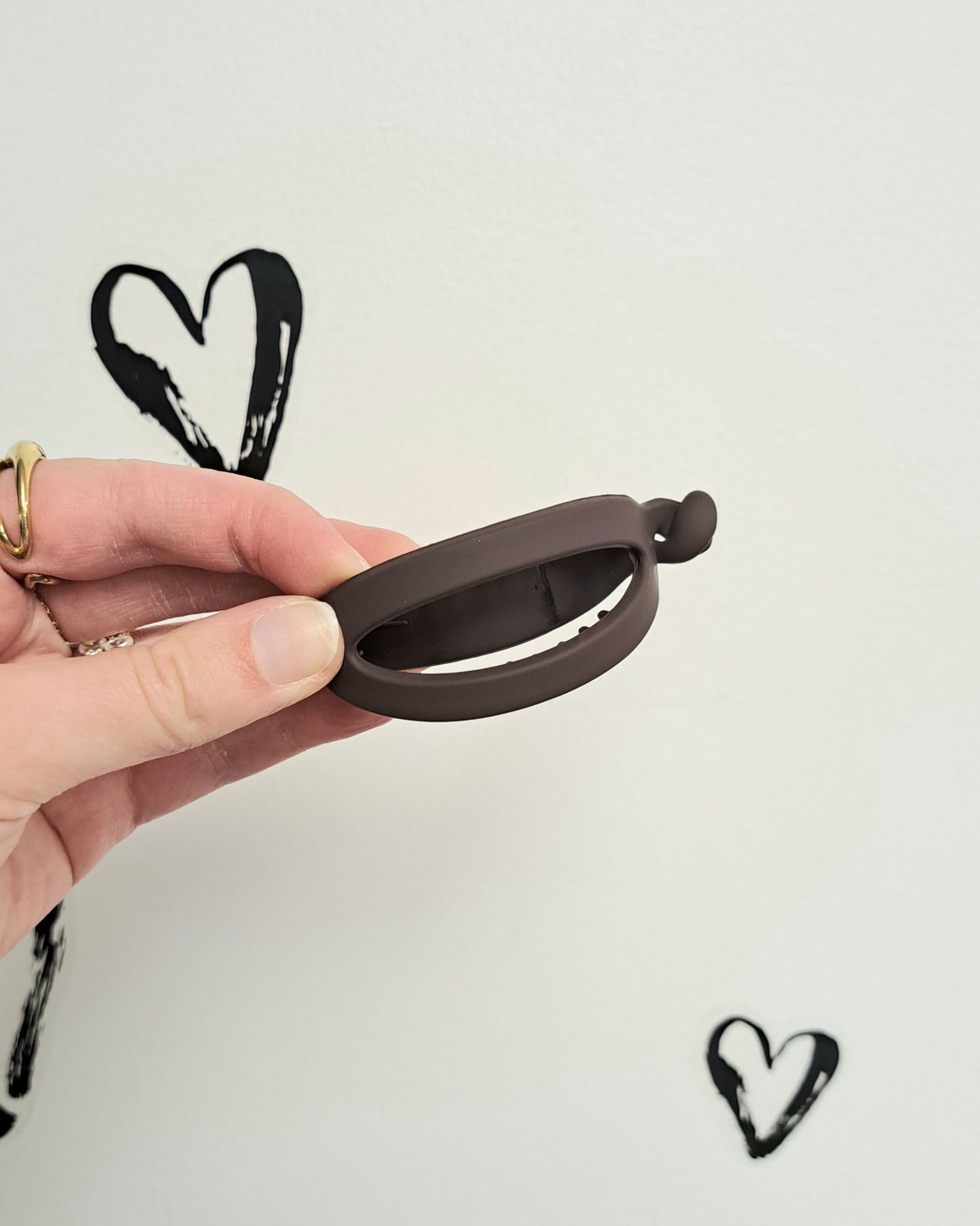 Oval Cut Out Hair Clip