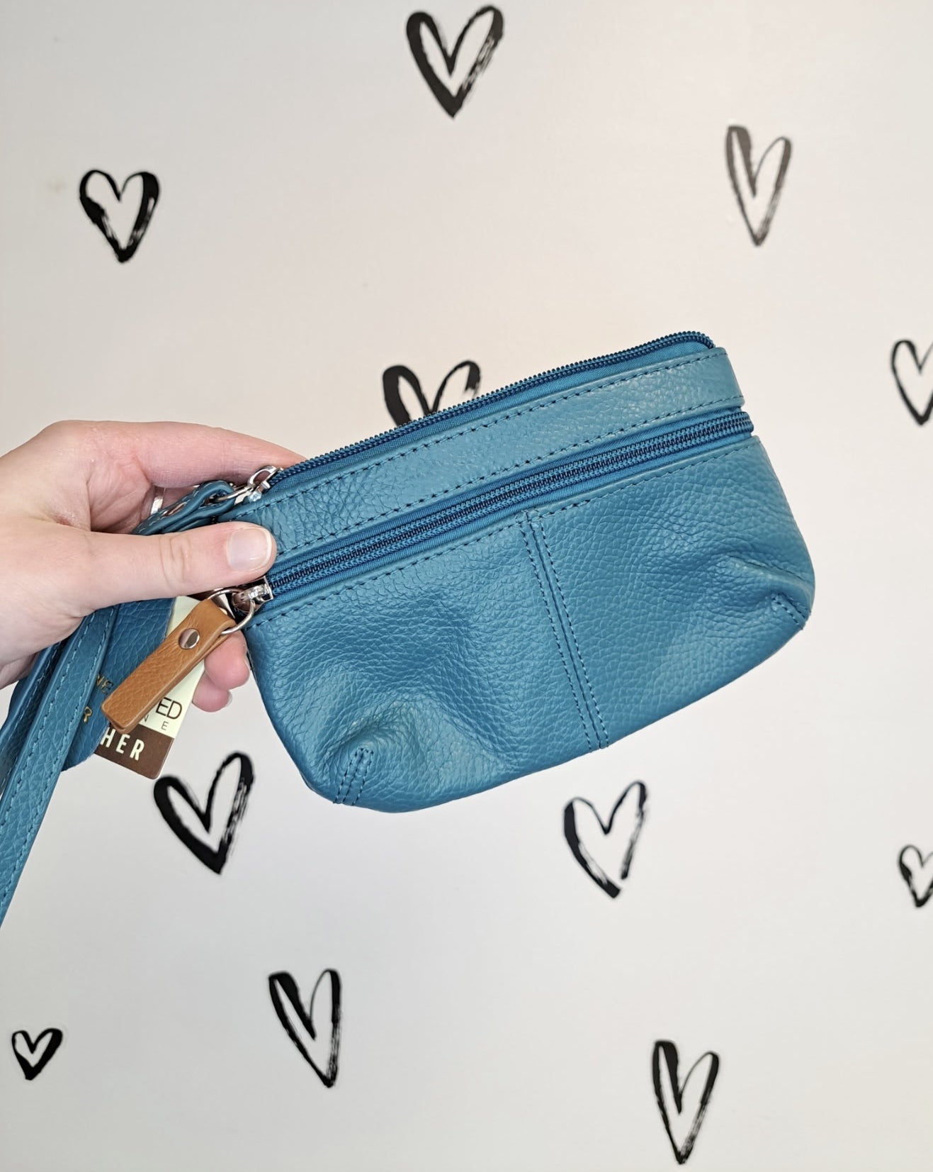 Leather Cosmetic Bag / Mini Wristlet