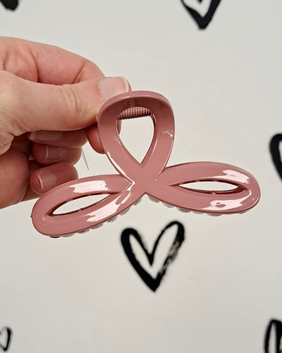 Ribbon Claw Hair Clip