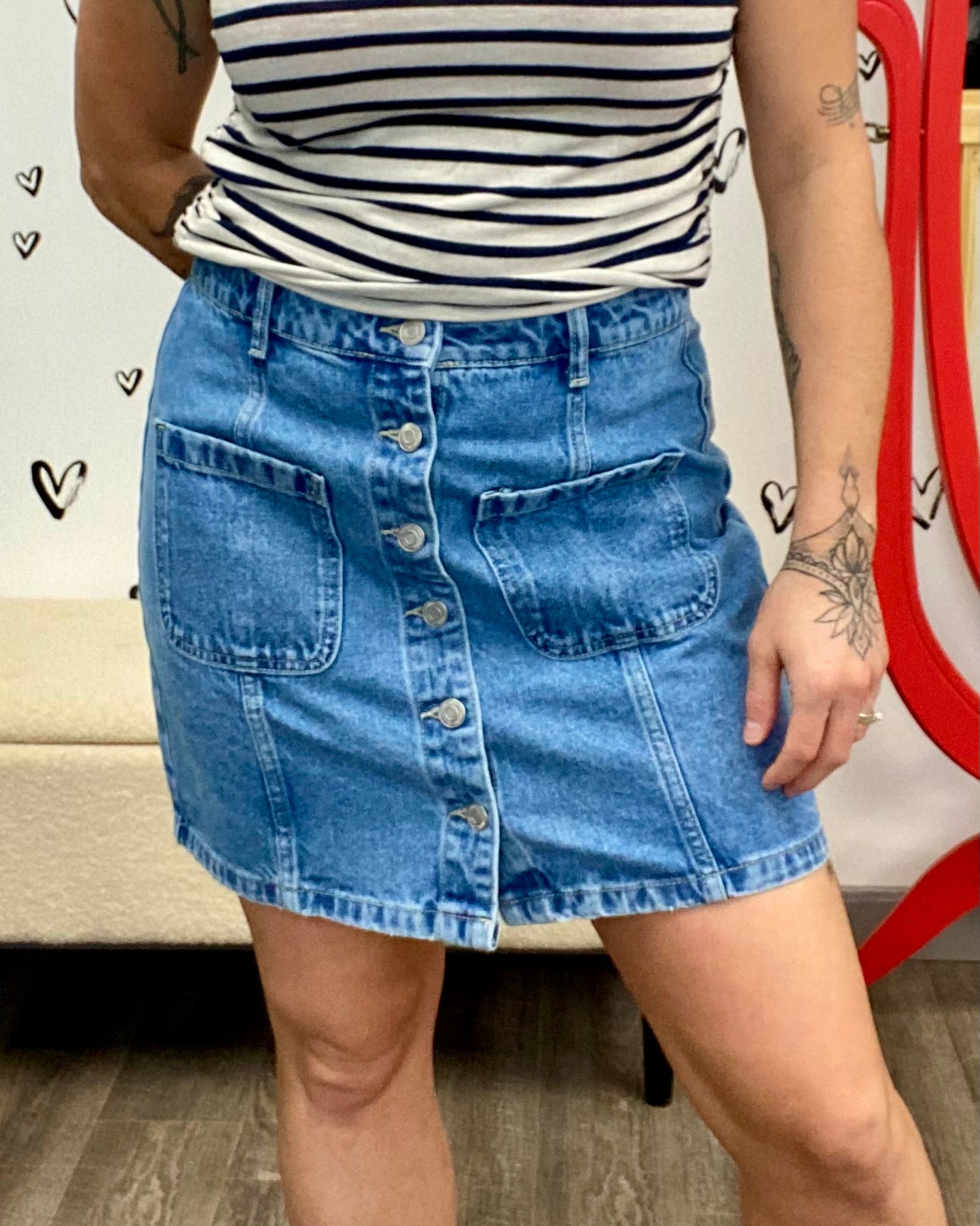 The Sasjo Short Denim Pocket Skirt