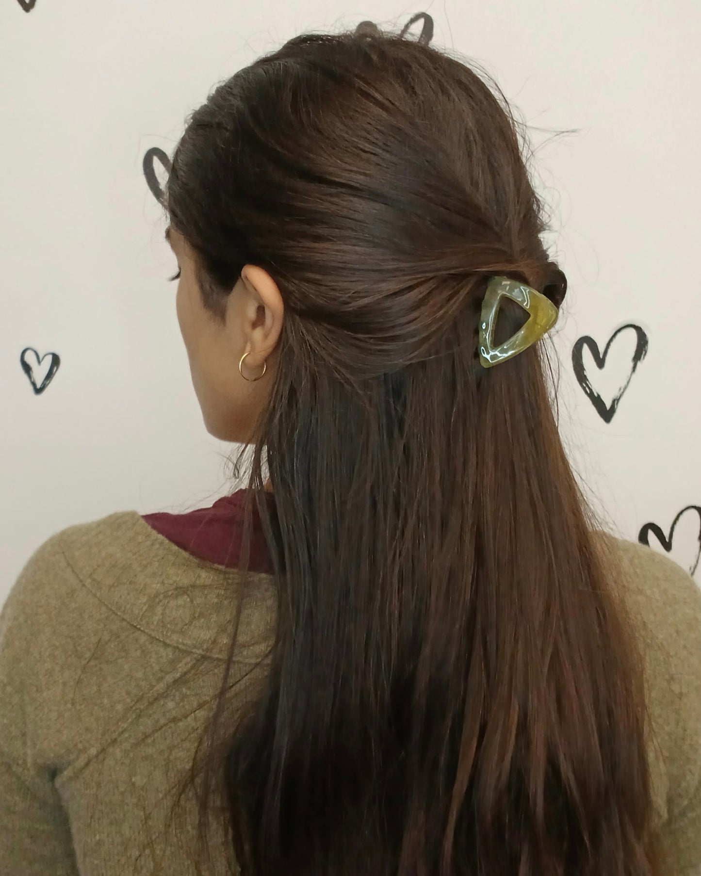 Triangular Mini Claw Clips - 4 COLORS