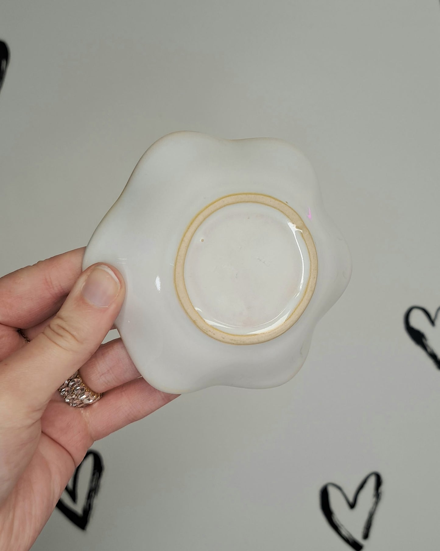 Wavy Ceramic Jewelry Dish