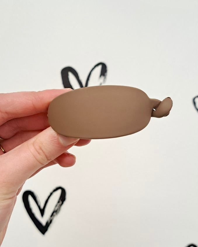 Matte Oval Dome Hair Clip