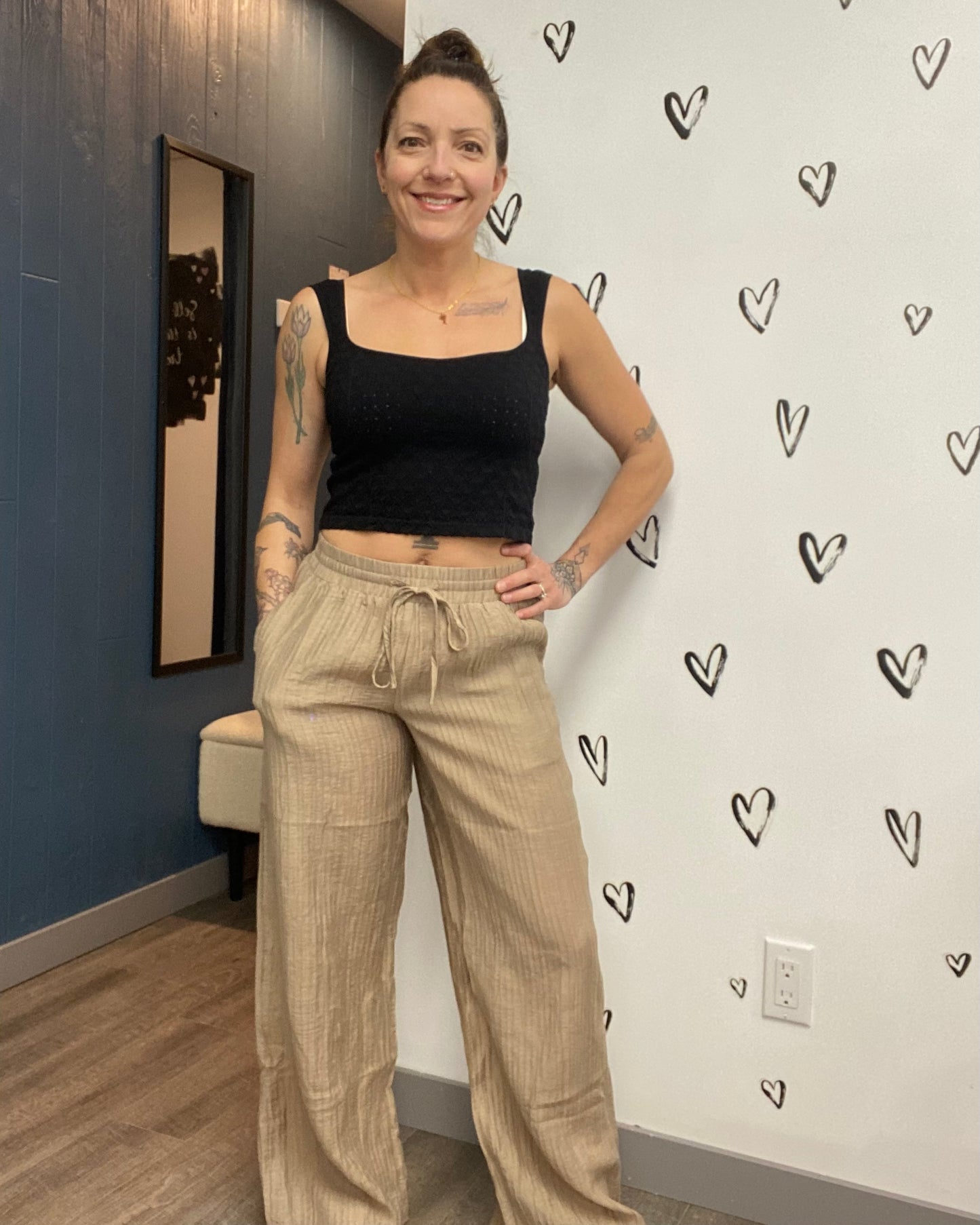 The Bettal Wide Leg Pants