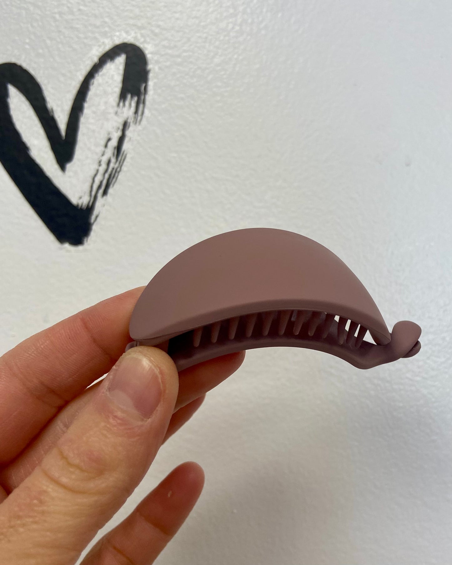 Matte Oval Dome Hair Clip
