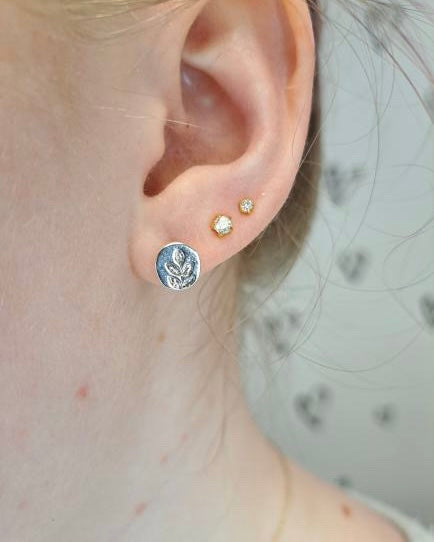 Botanical Studs