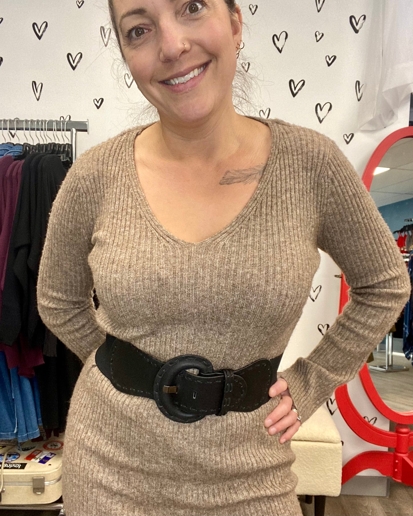 Distressed Wide Stich Stretch Belt
