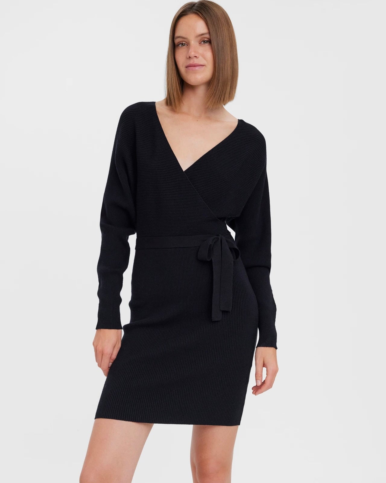 💥 The Hollyrem V-Neck Tie Dress