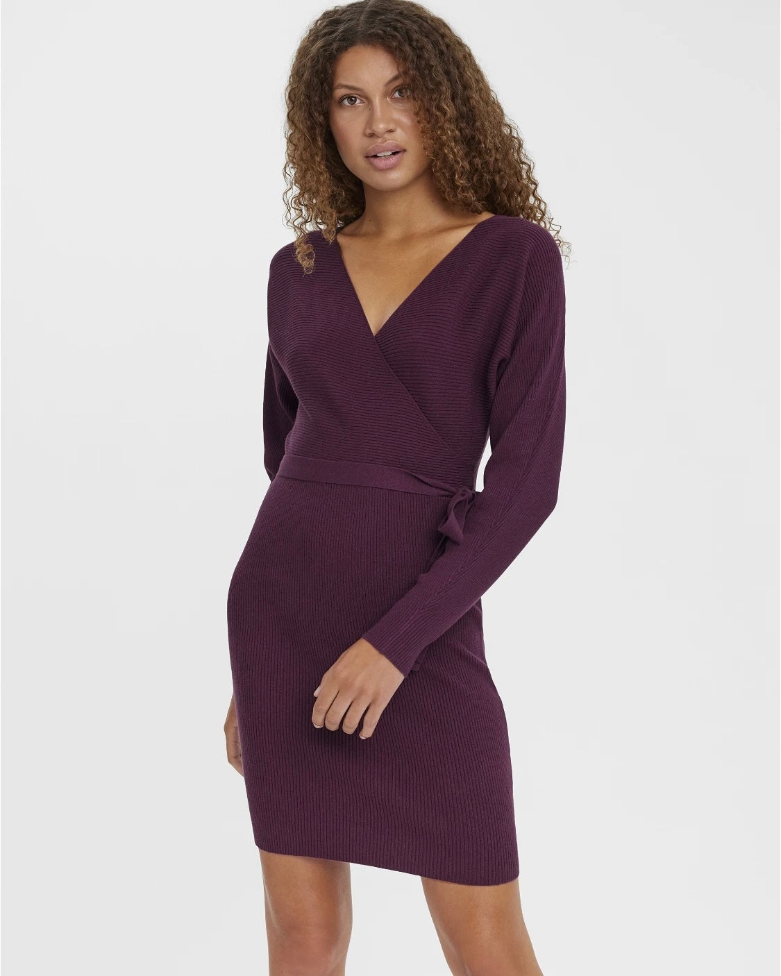 💥 The Hollyrem V-Neck Tie Dress