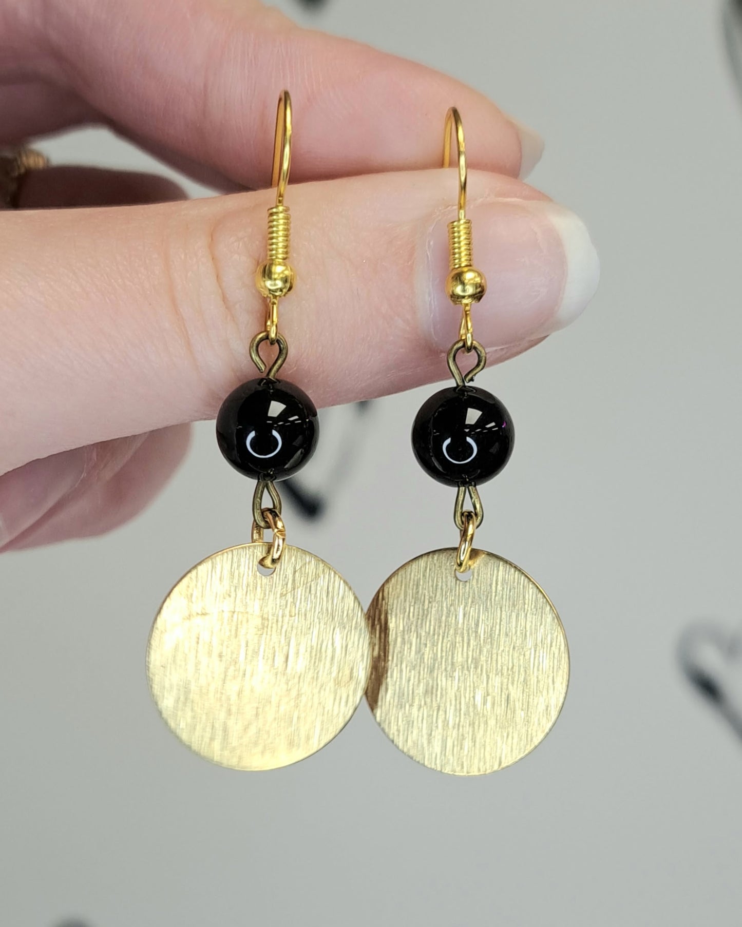 Sable Circle Black Onyx Earrings
