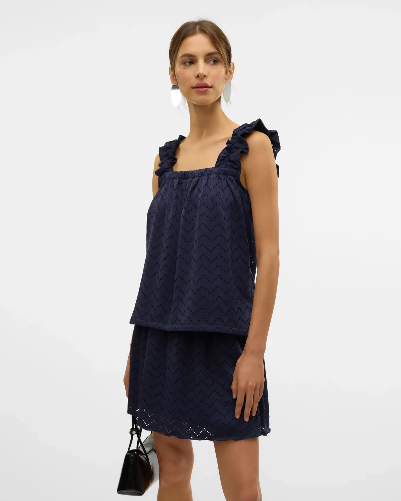 The Thas Eyelet Ruffle Singlet Top: 2 COLORS