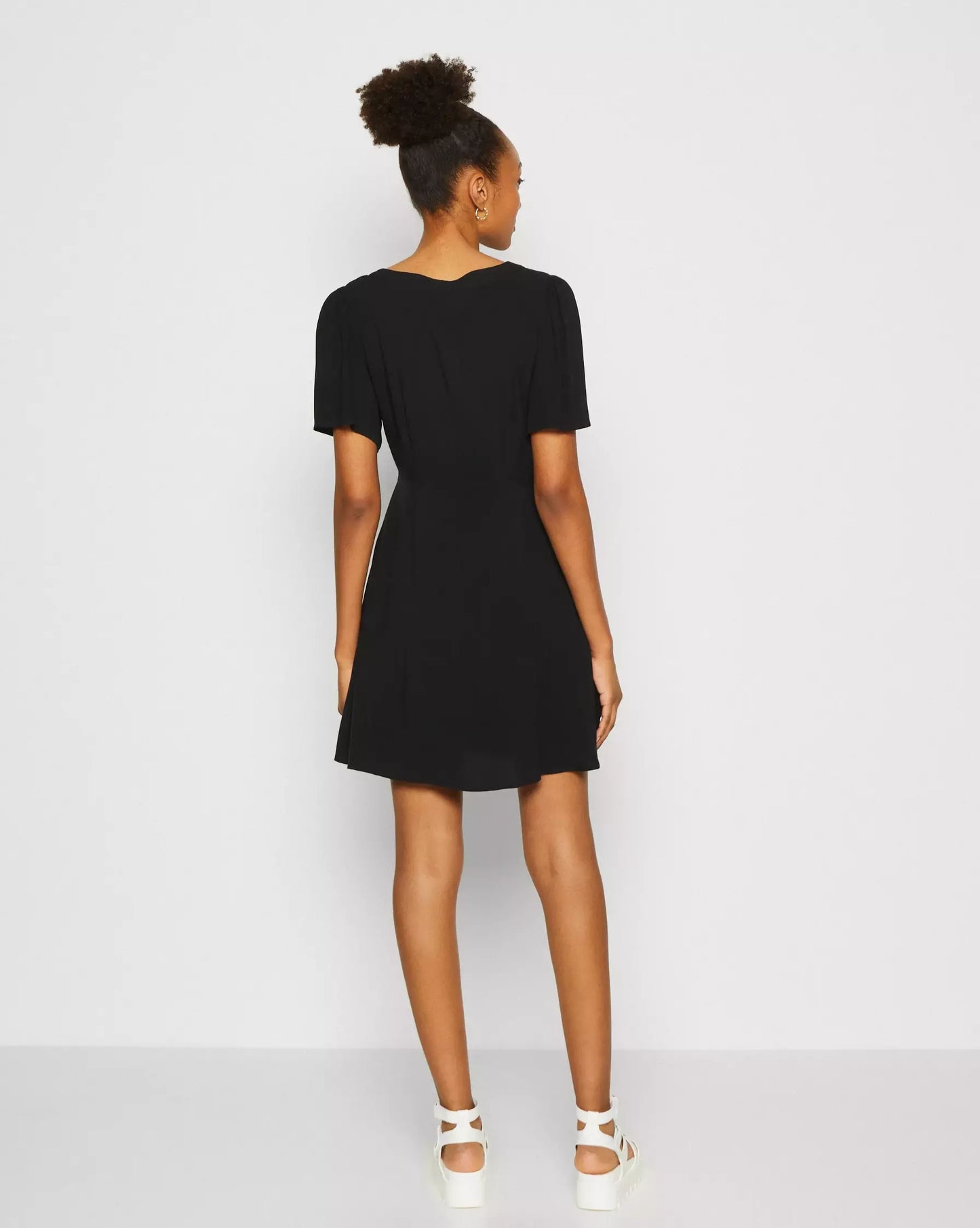 The Alba Short Sleeve Short Dress