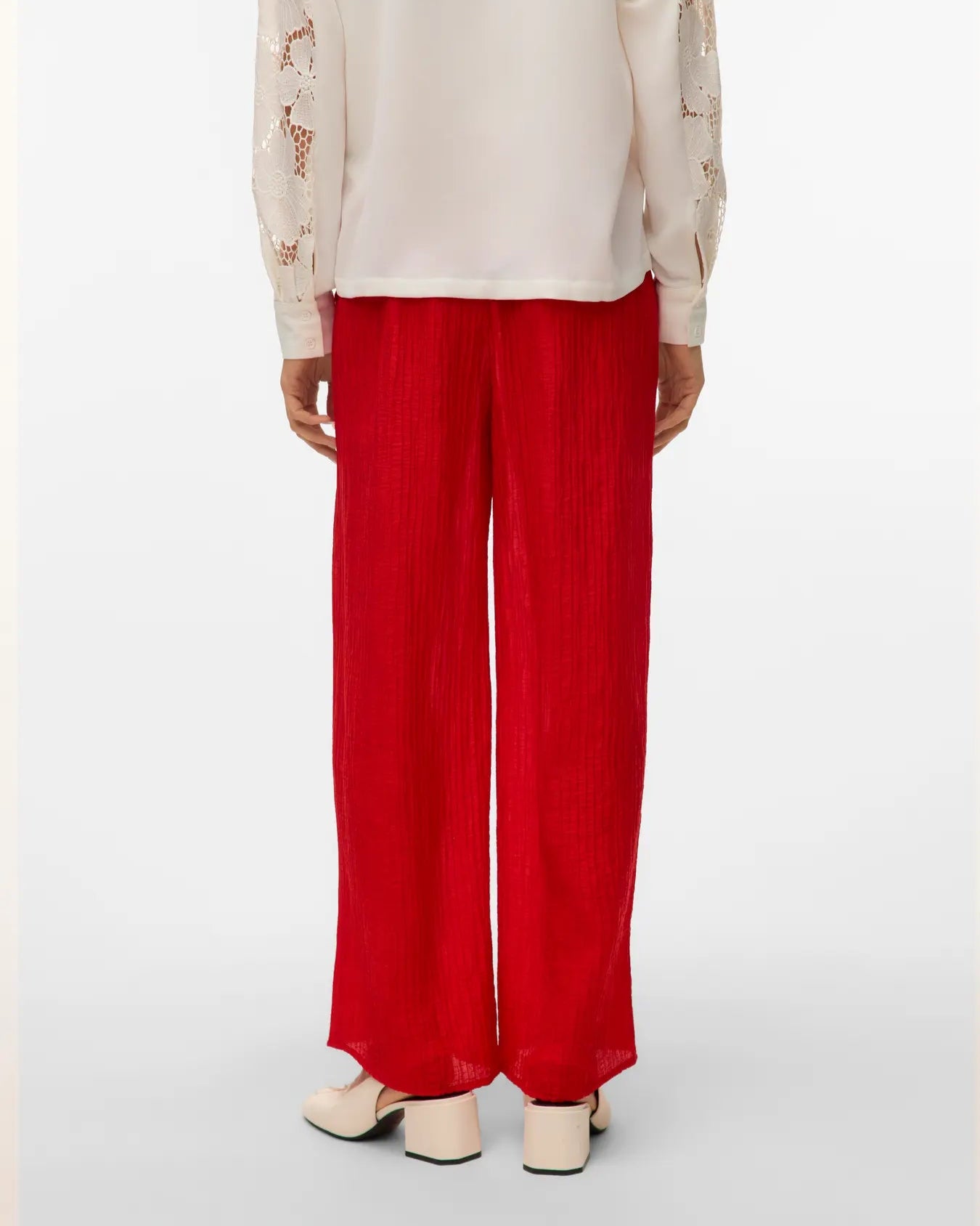 The Bettal Wide Leg Pants