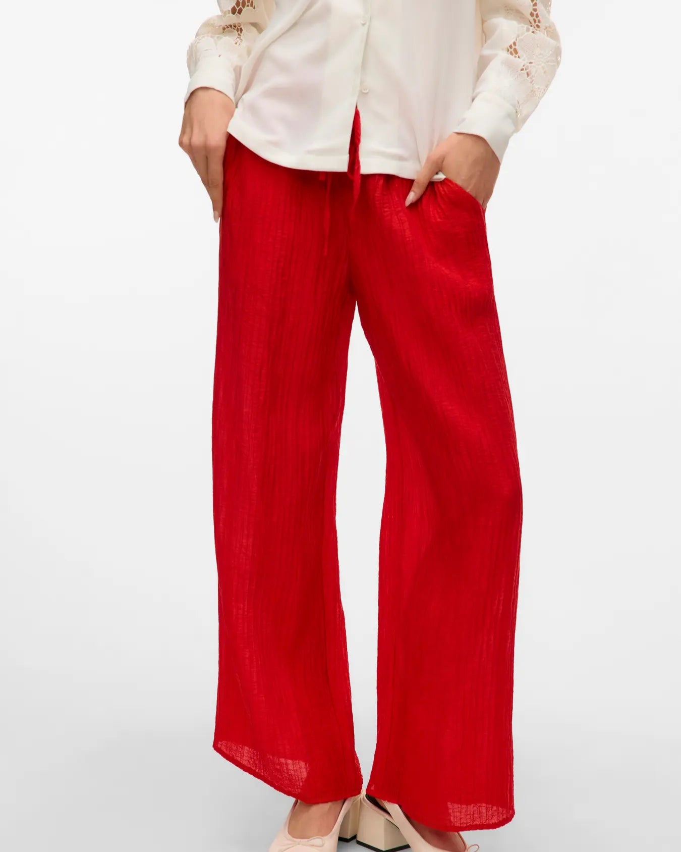 The Bettal Wide Leg Pants