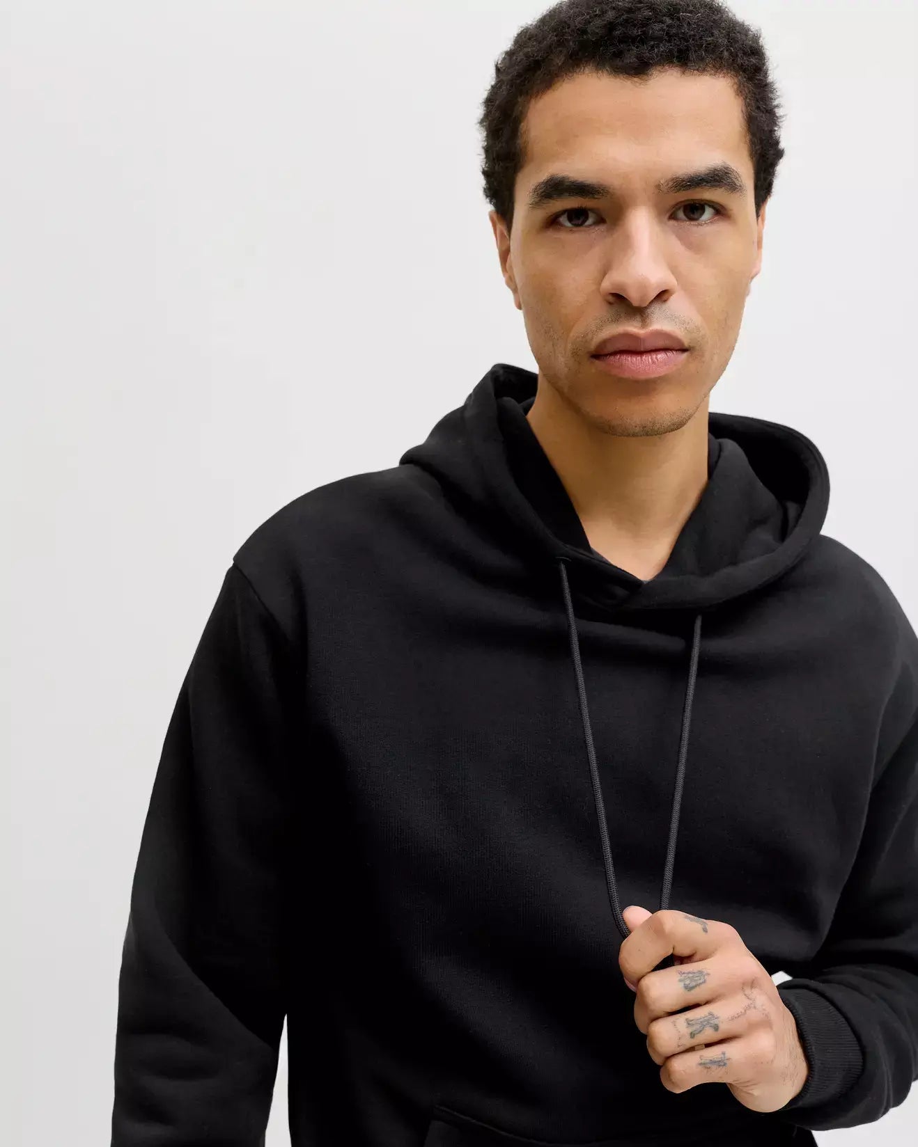 The Bradley Hoodie Sweater - 2 COLORS