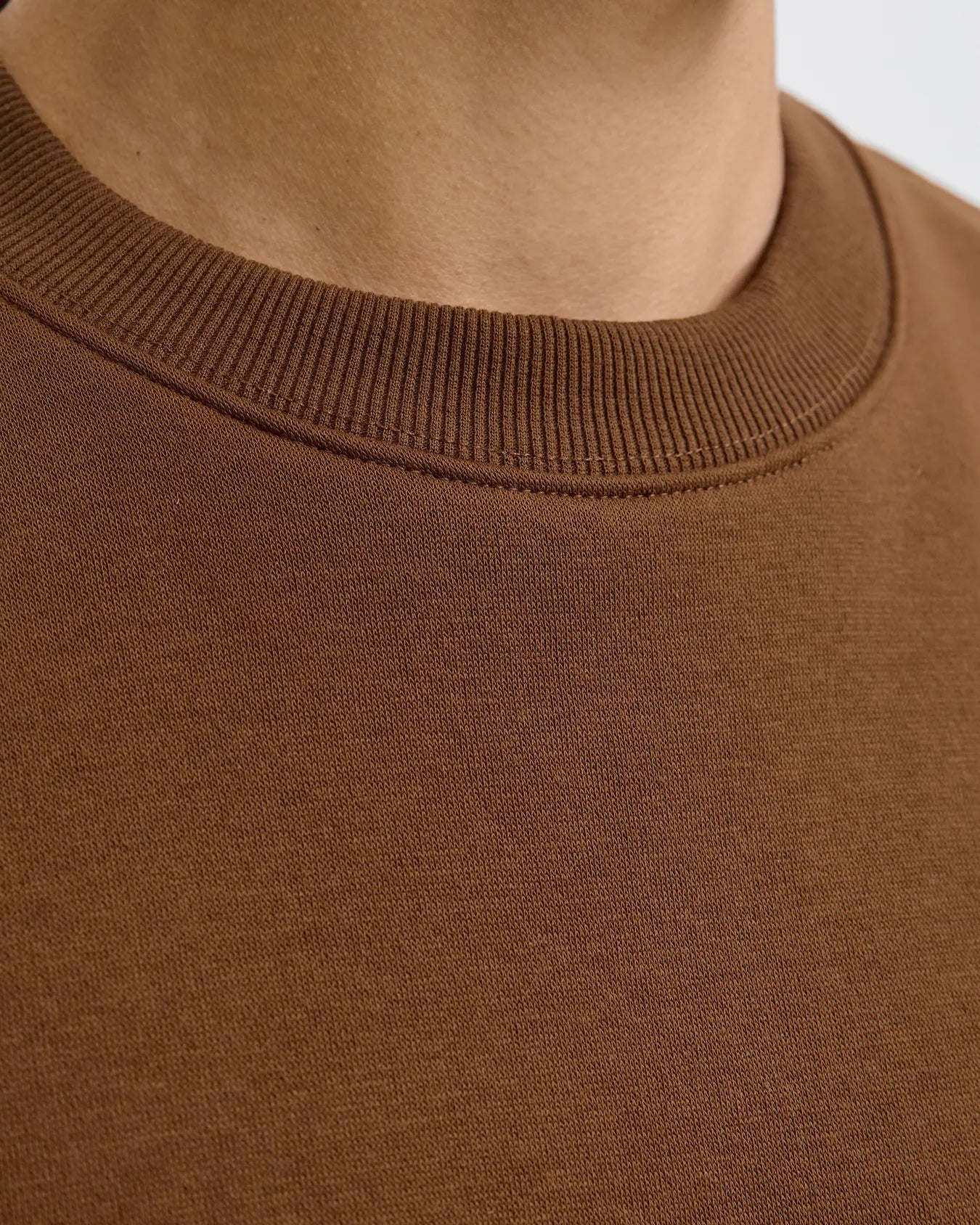 The Bradley Crew Neck Sweatshirt - 3 COLORS