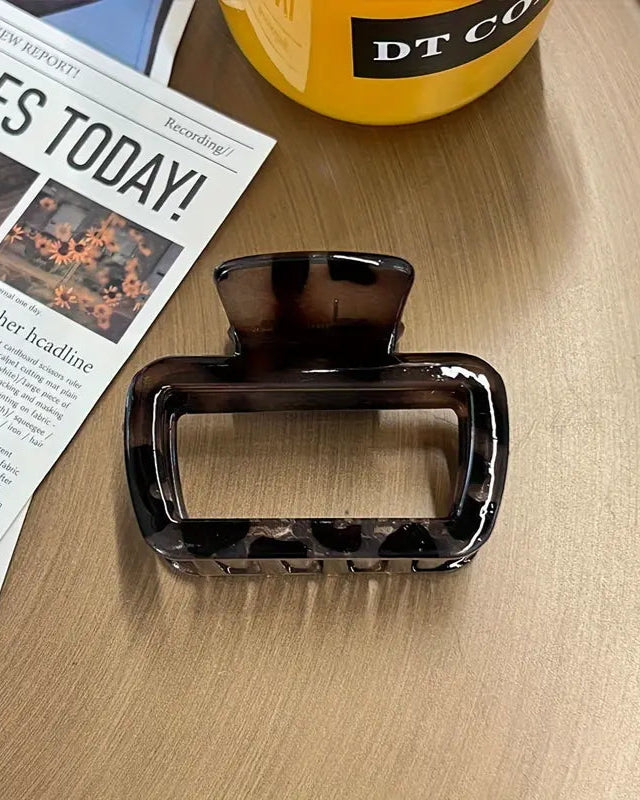 Rounded Rectangular Claw Clips