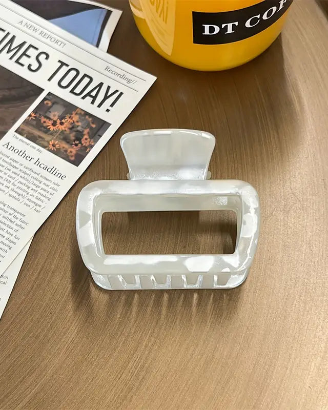 Rounded Rectangular Claw Clips