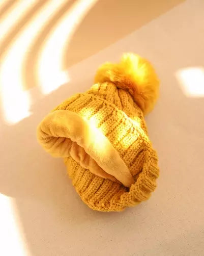 Thermal Lined Cable Knit Pom Touque