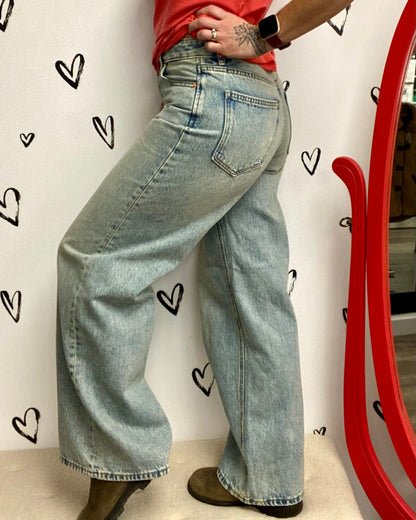 The Remy Mid Rise Wide Leg Jeans