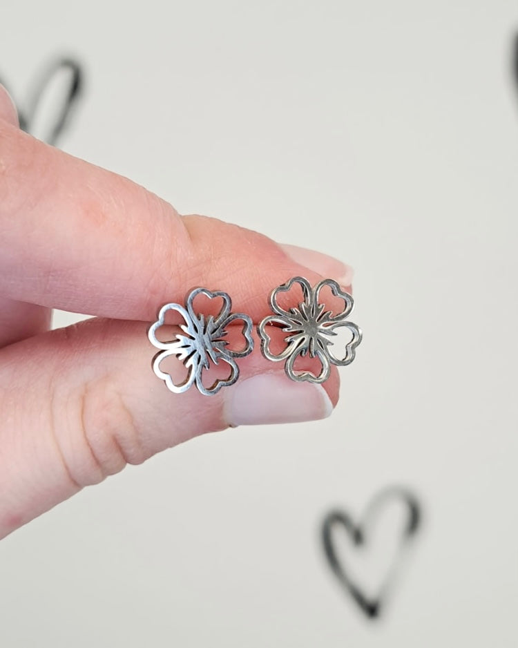 Poppy Flower Studs