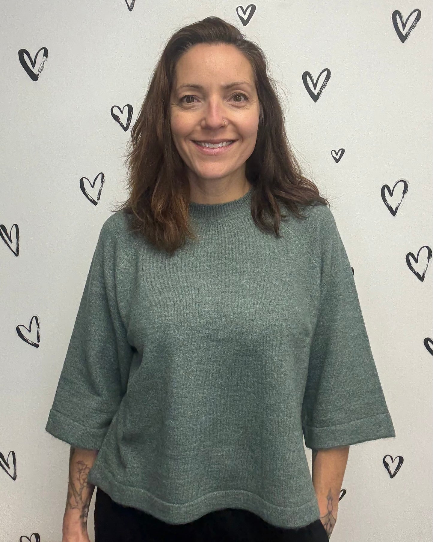 The Lefile 3/4 Sleeve Crew Neck Top - 2 COLORS