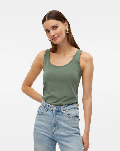 The Lulu Long Tank Top: Laurel Wreath