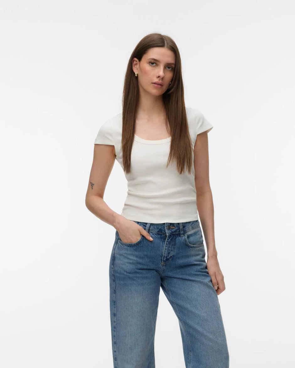 The Chloe U-Neck Fitted Top: White