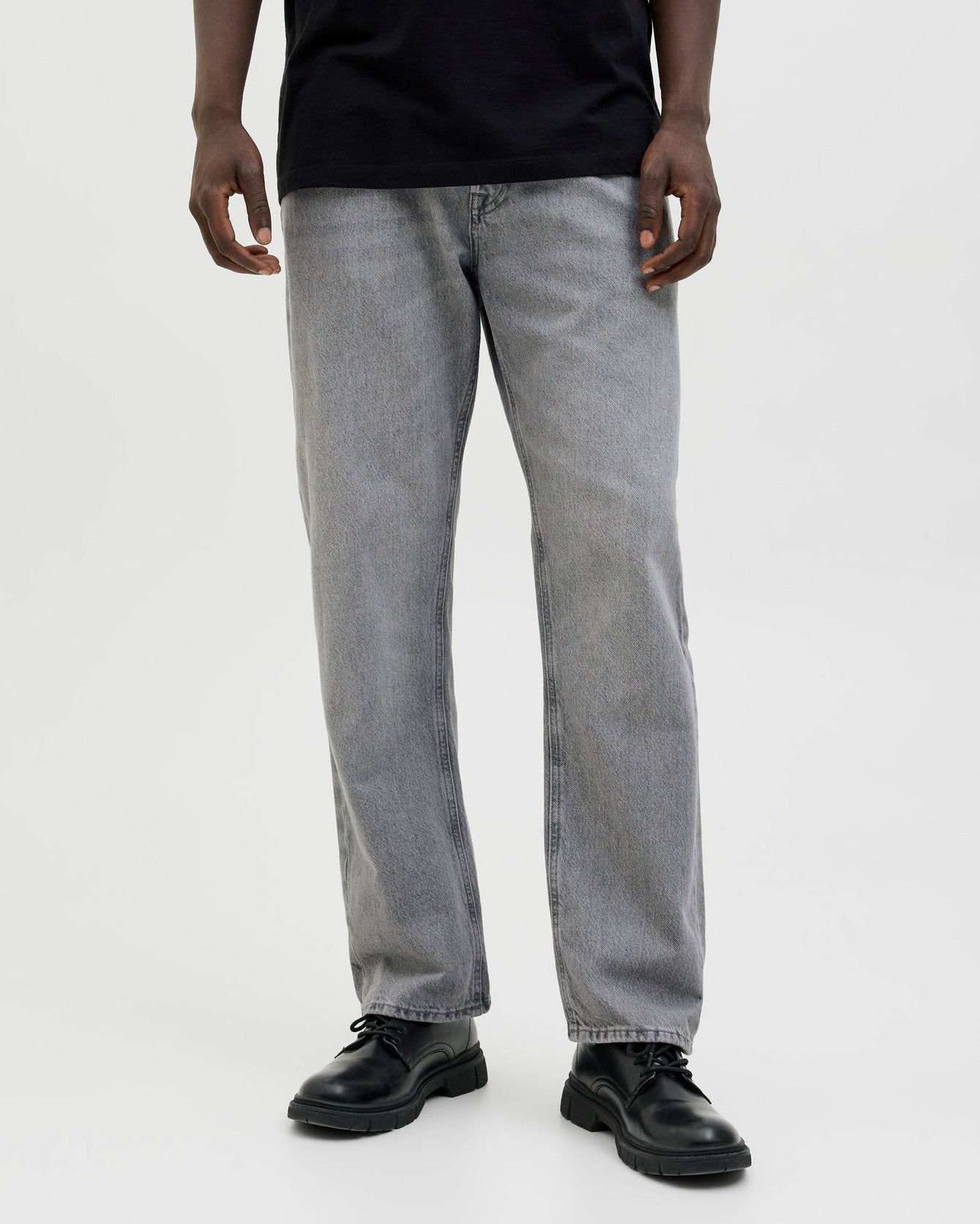 The Chris Straight Leg Blue Jeans