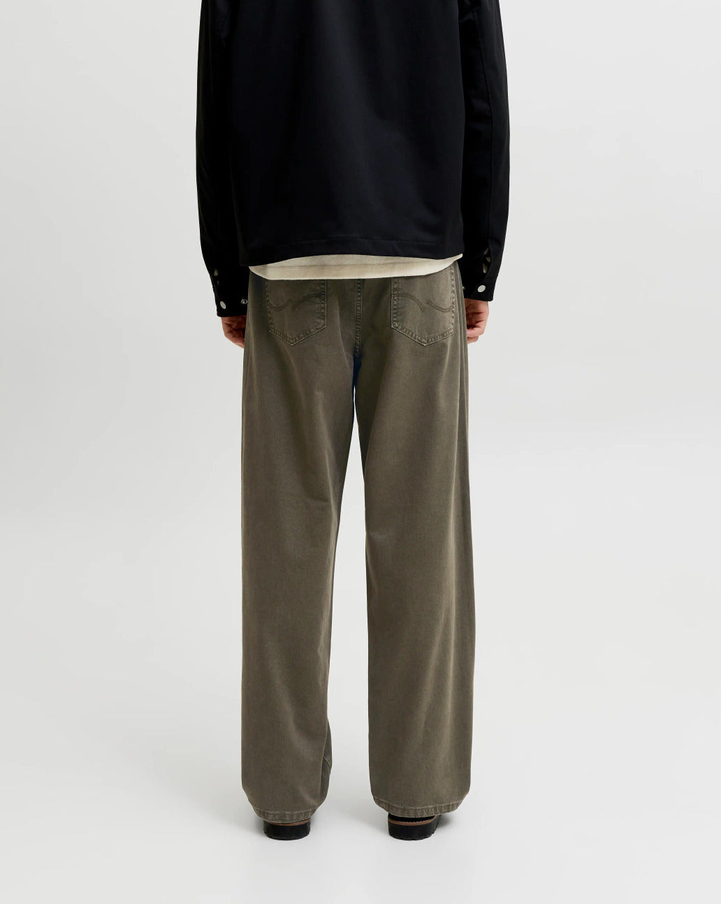 The Alex Wide Leg Olive Jeans