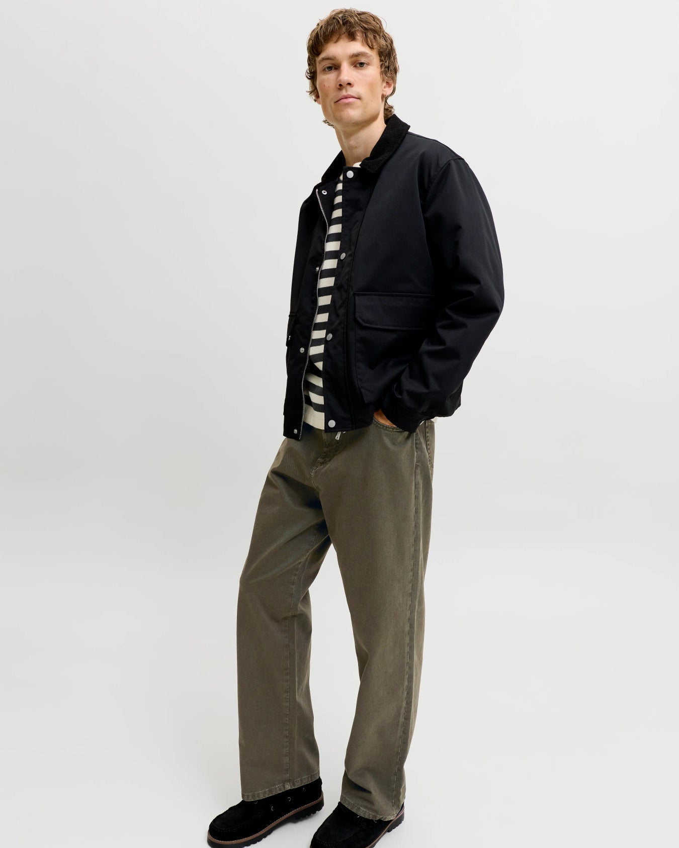 The Alex Wide Leg Olive Jeans