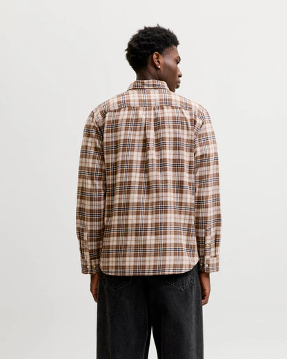 The Field Check Long Sleeve Shirt: Cocoa
