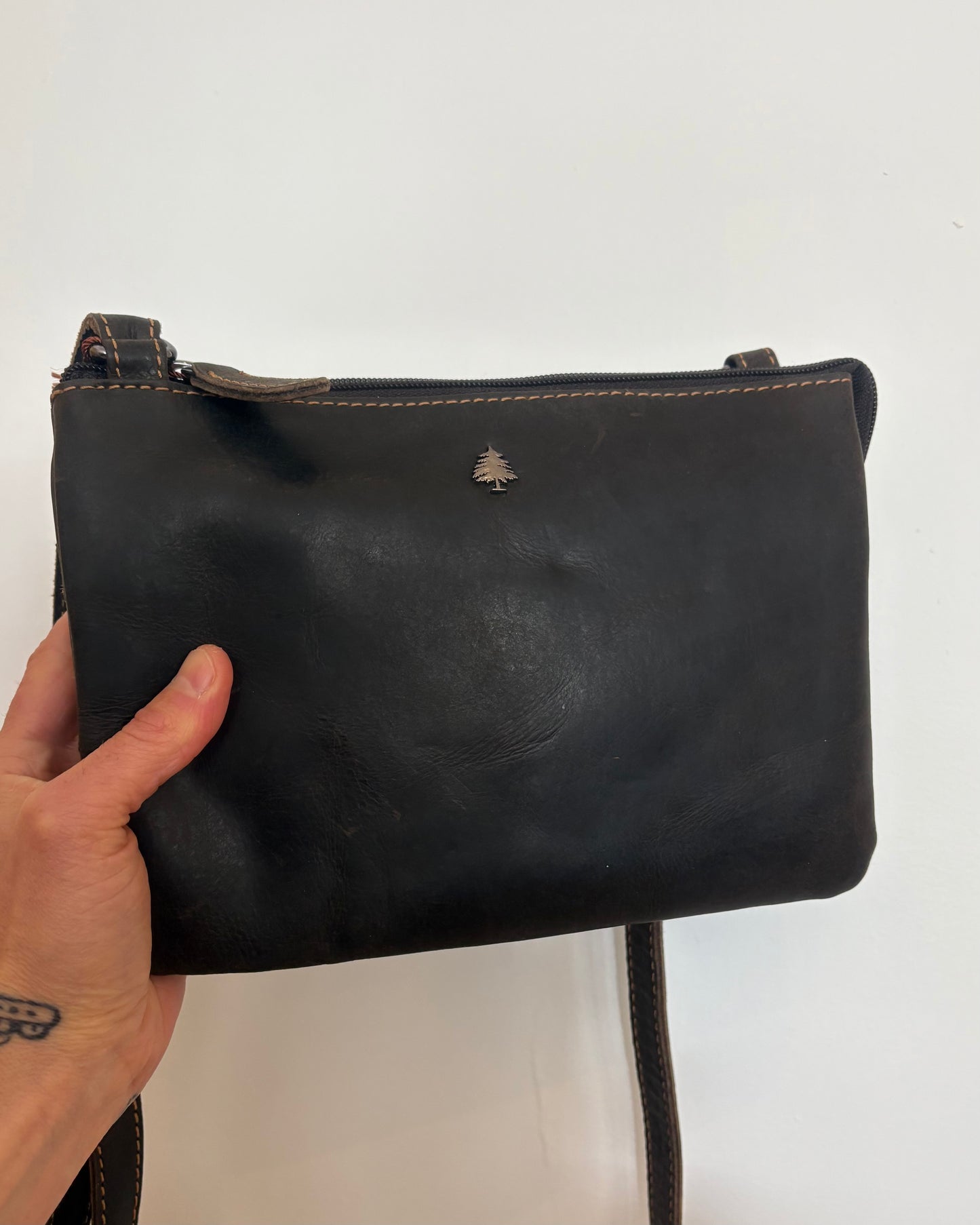 Mary Women's Leather Crossbody Wallet Purse: 2 COLORS