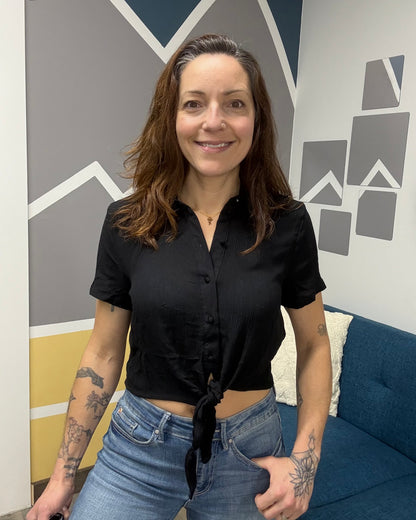 The Menny Tie Short Sleeve Blouse