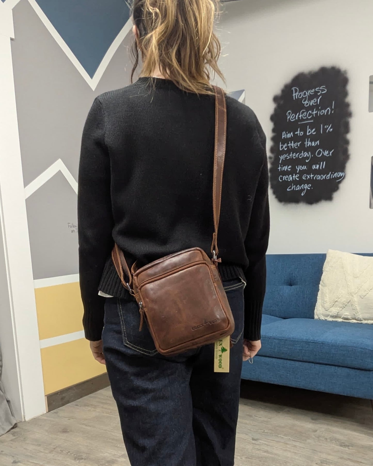 Hudson Unisex Leather Compact Crossbody Bag