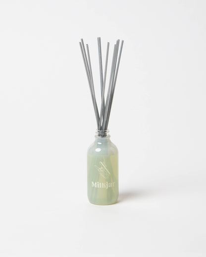 Fresh Laundry Reed Diffuser 🍁