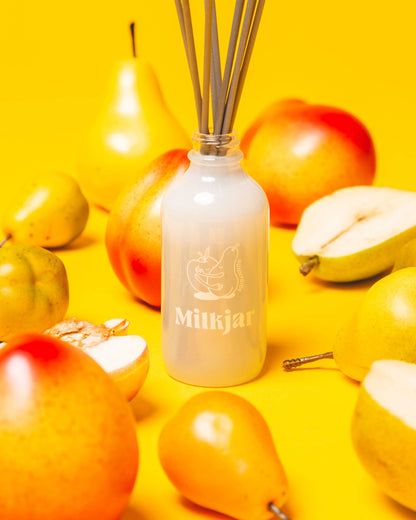 Sunnyside Pear + Nectarine Reed Diffuser 🍁