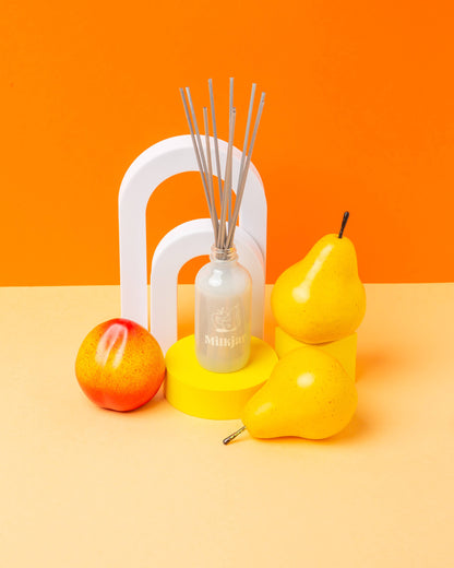Sunnyside Pear + Nectarine Reed Diffuser 🍁