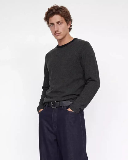The Blatheo Long Sleeve Shirt: Black