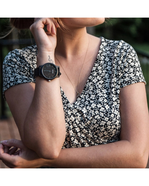 Black Sandalwood + Cork Watch 🍁