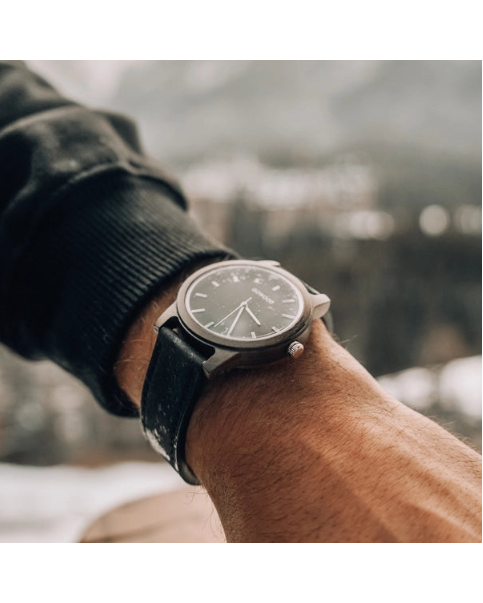 Black Sandalwood + Cork Watch 🍁