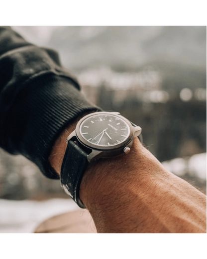 Black Sandalwood + Cork Watch 🍁
