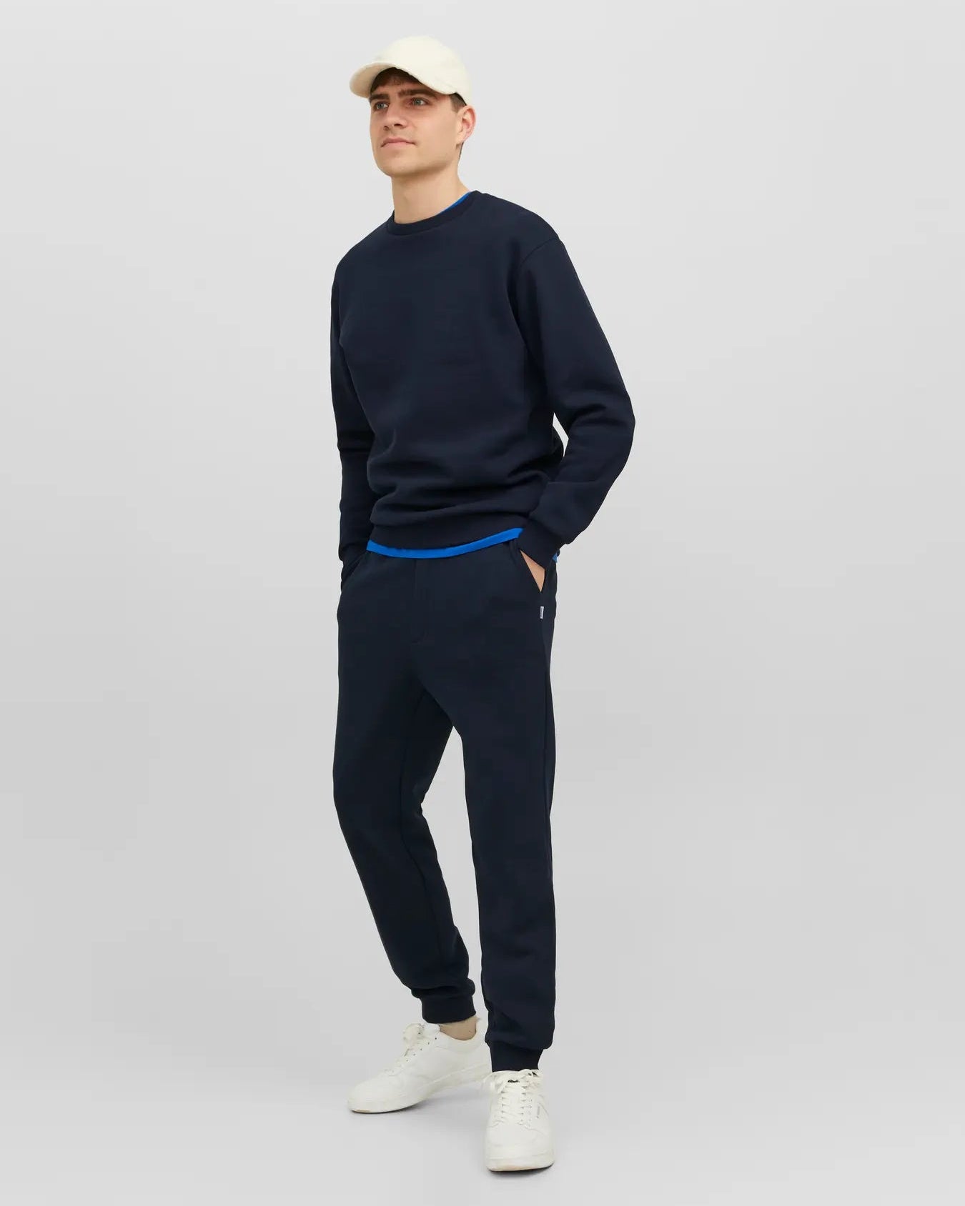 The Bradley Crew Neck Sweatshirt - 3 COLORS