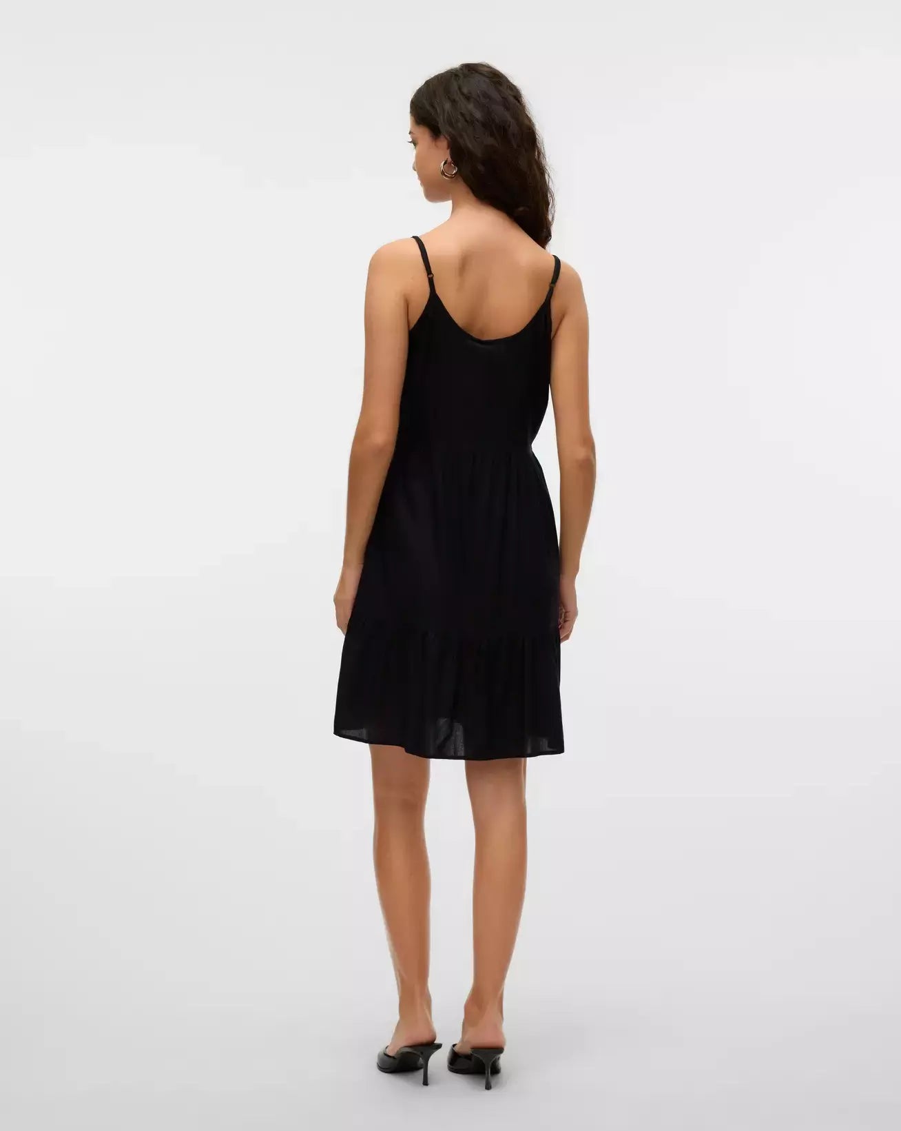 The Bumpy Short Singlet Dress