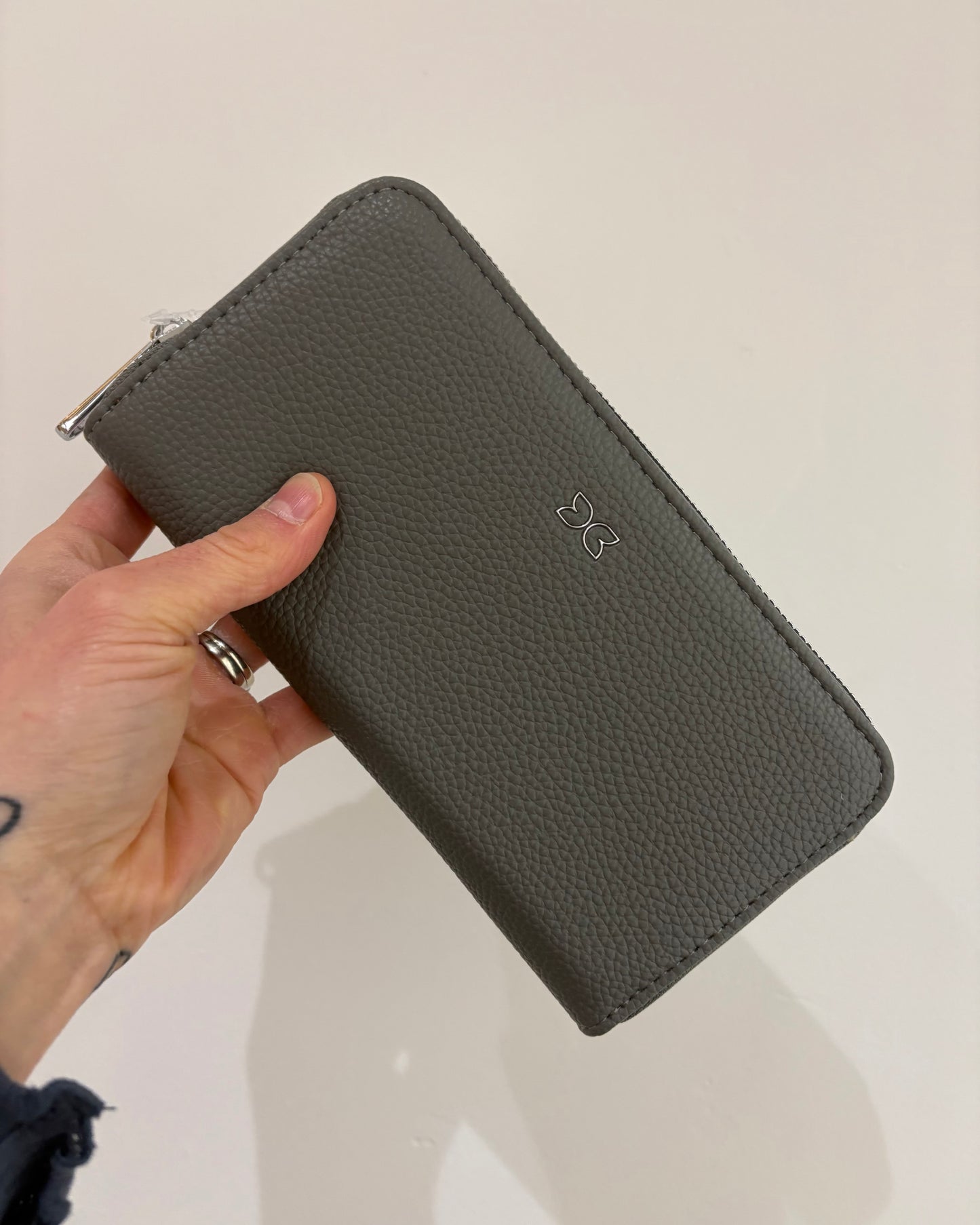 Women's Large Zip Wallet - 6 COLORS 🍁