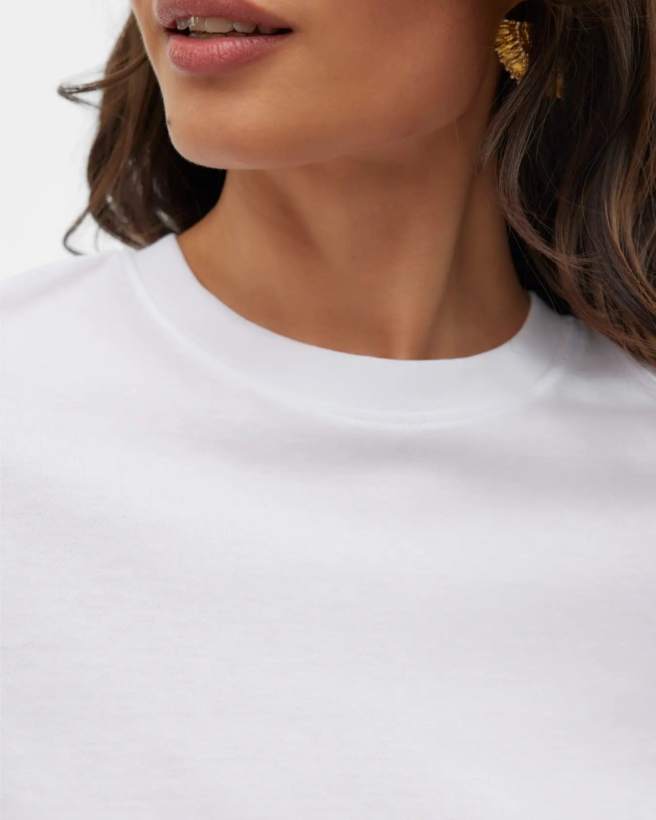 The Paulina Relaxed T-Shirt - 4 COLORS