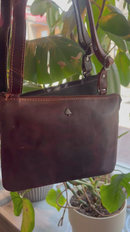 Mary Women's Leather Crossbody Wallet Purse: 2 COLORS