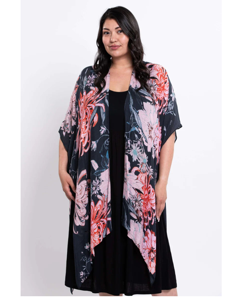The Darcy Sunlit Petals Kimono 🍁