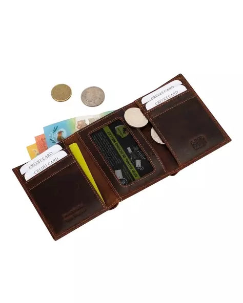 Wellington Men’s Tri-Fold Leather Wallet